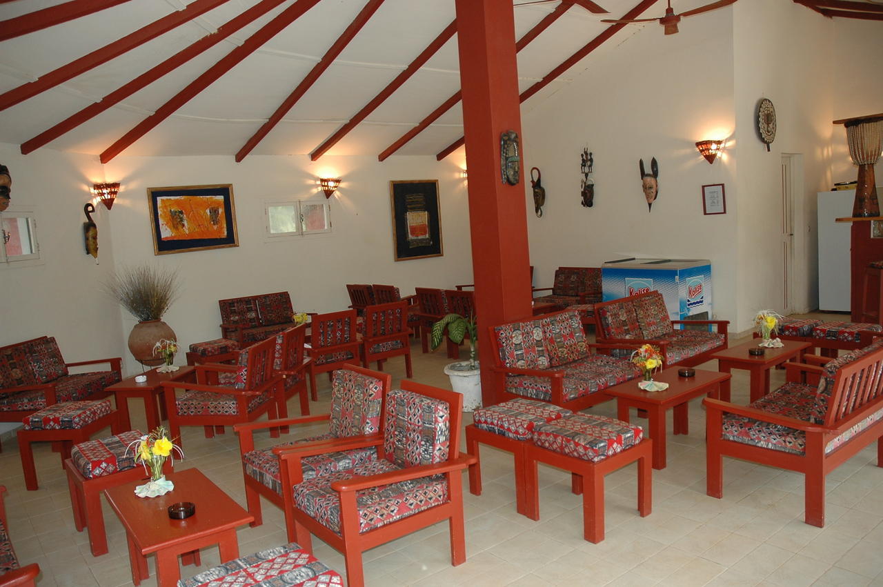 Diamarek Hotel Sur La Plage Saint-Louis Extérieur photo