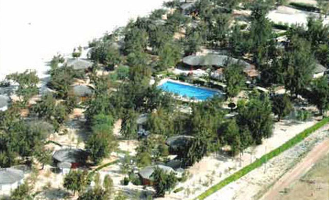 Diamarek Hotel Sur La Plage Saint-Louis Extérieur photo
