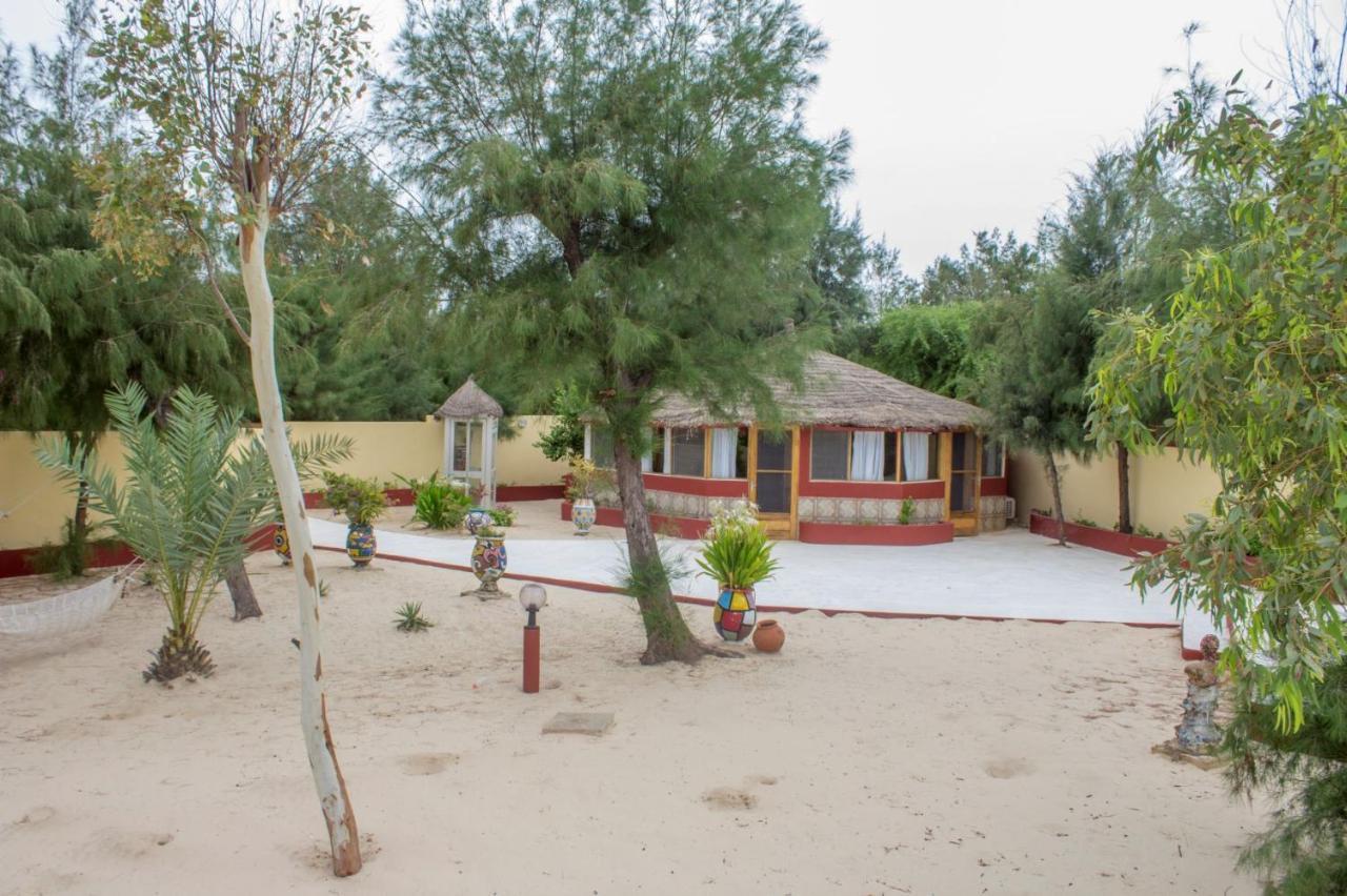 Diamarek Hotel Sur La Plage Saint-Louis Extérieur photo